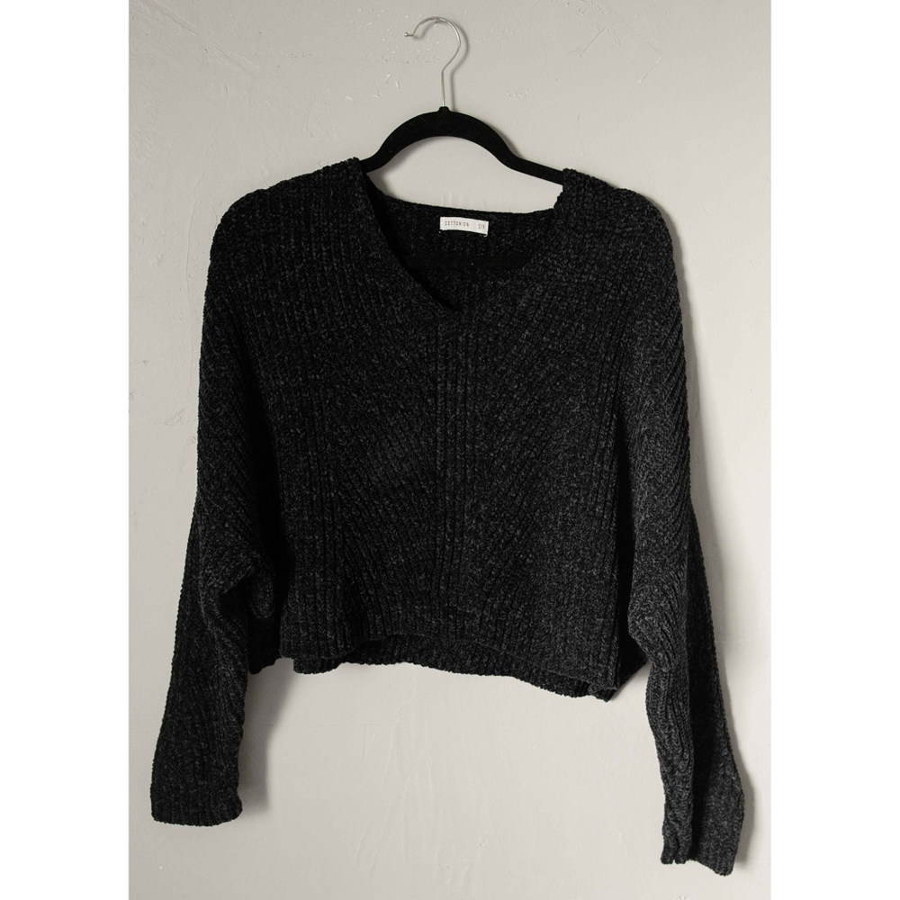 Cotton On Rounded V Neck Black Sweater